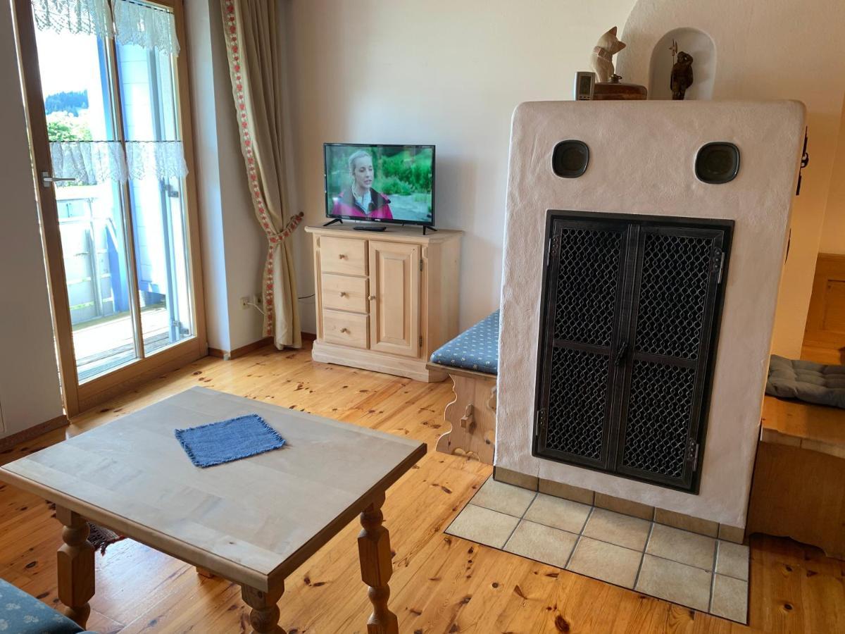Ferienwohnung Am Kurpark オイ・ミッテルベルグ エクステリア 写真
