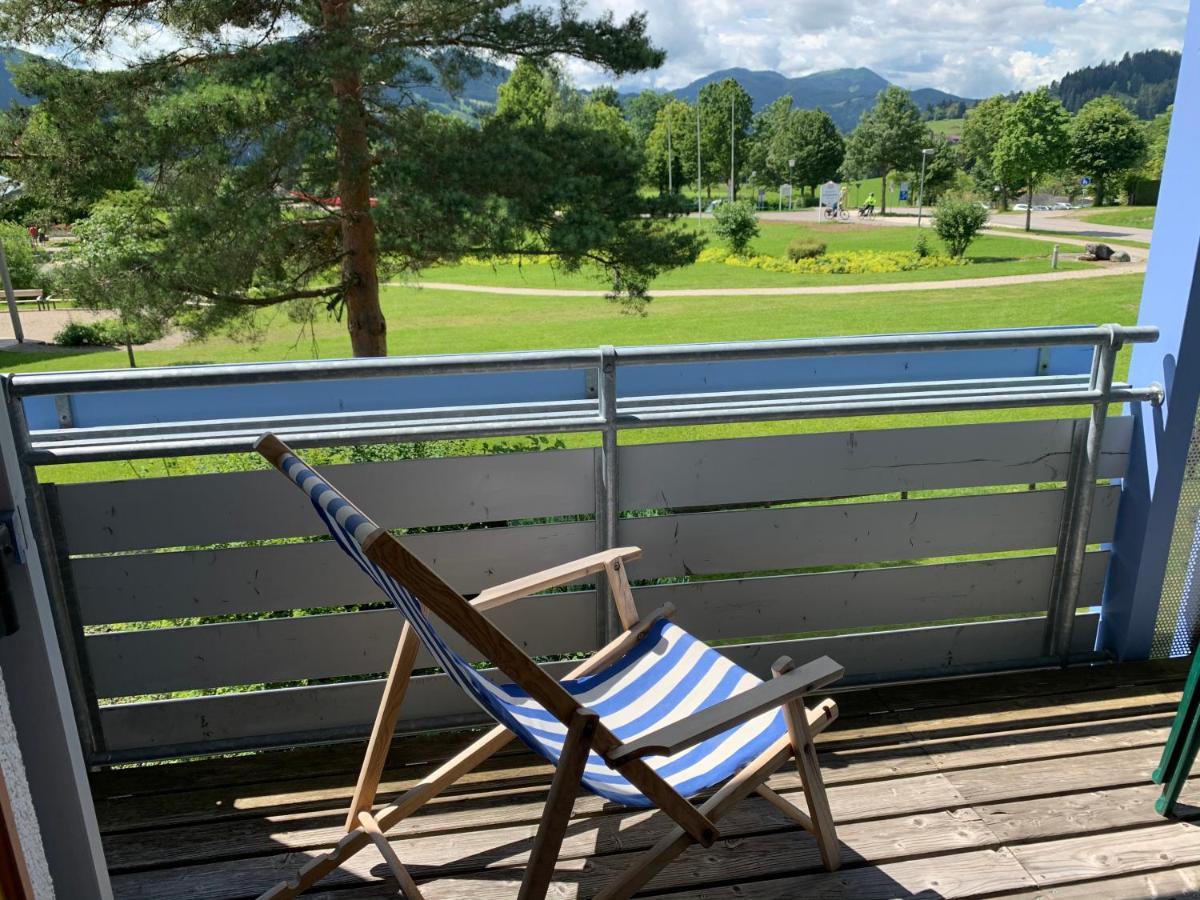 Ferienwohnung Am Kurpark オイ・ミッテルベルグ エクステリア 写真