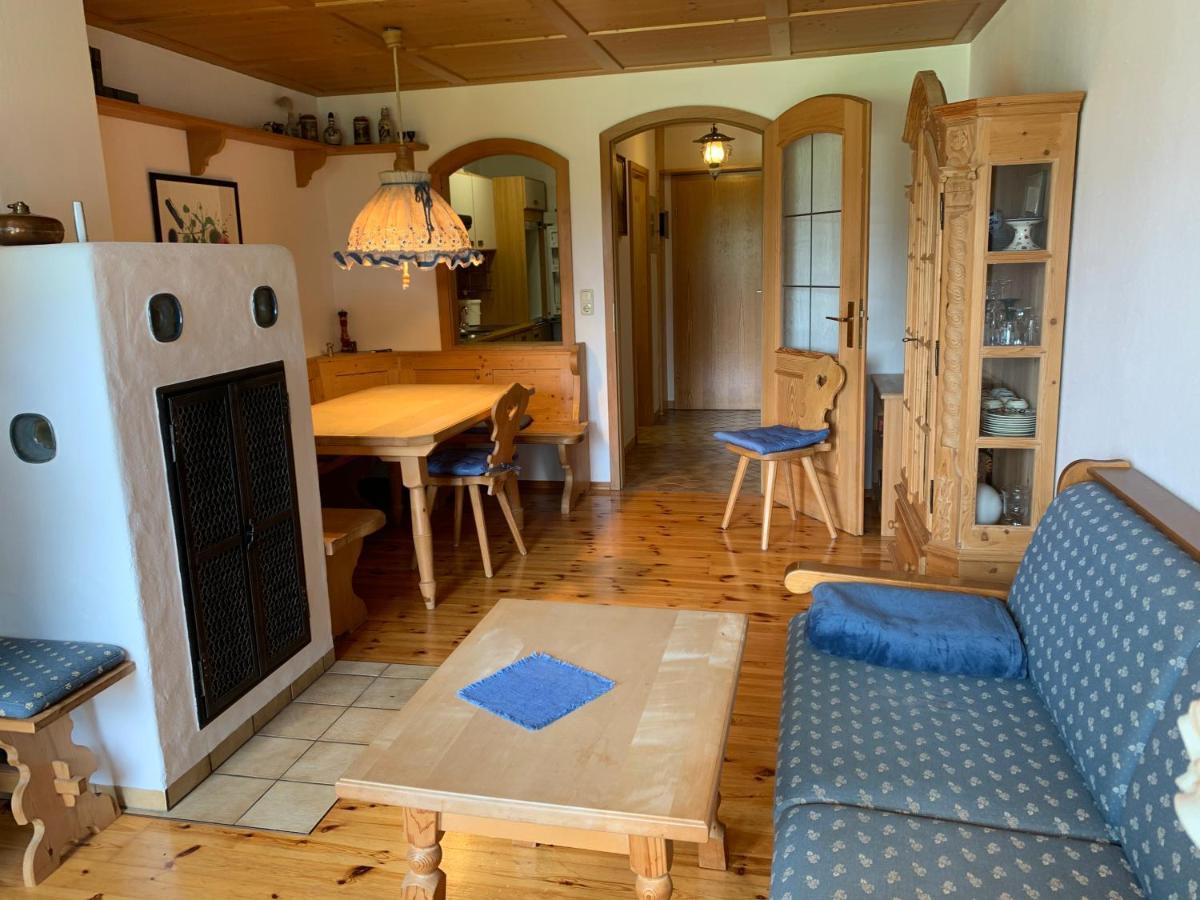 Ferienwohnung Am Kurpark オイ・ミッテルベルグ エクステリア 写真